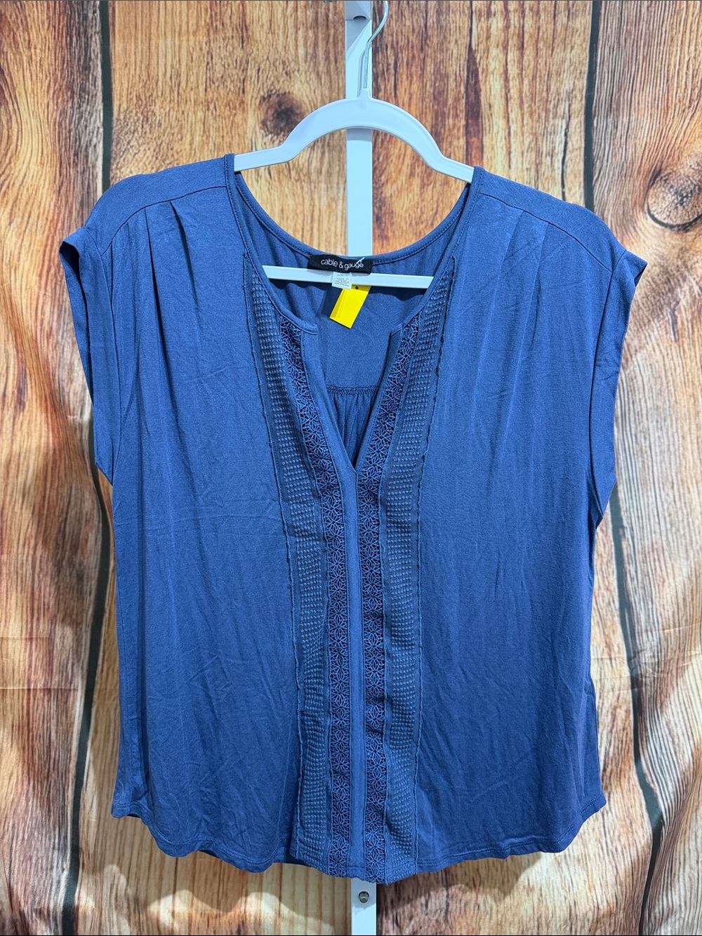 Cable & Gauge Lace Front Blouse Size L